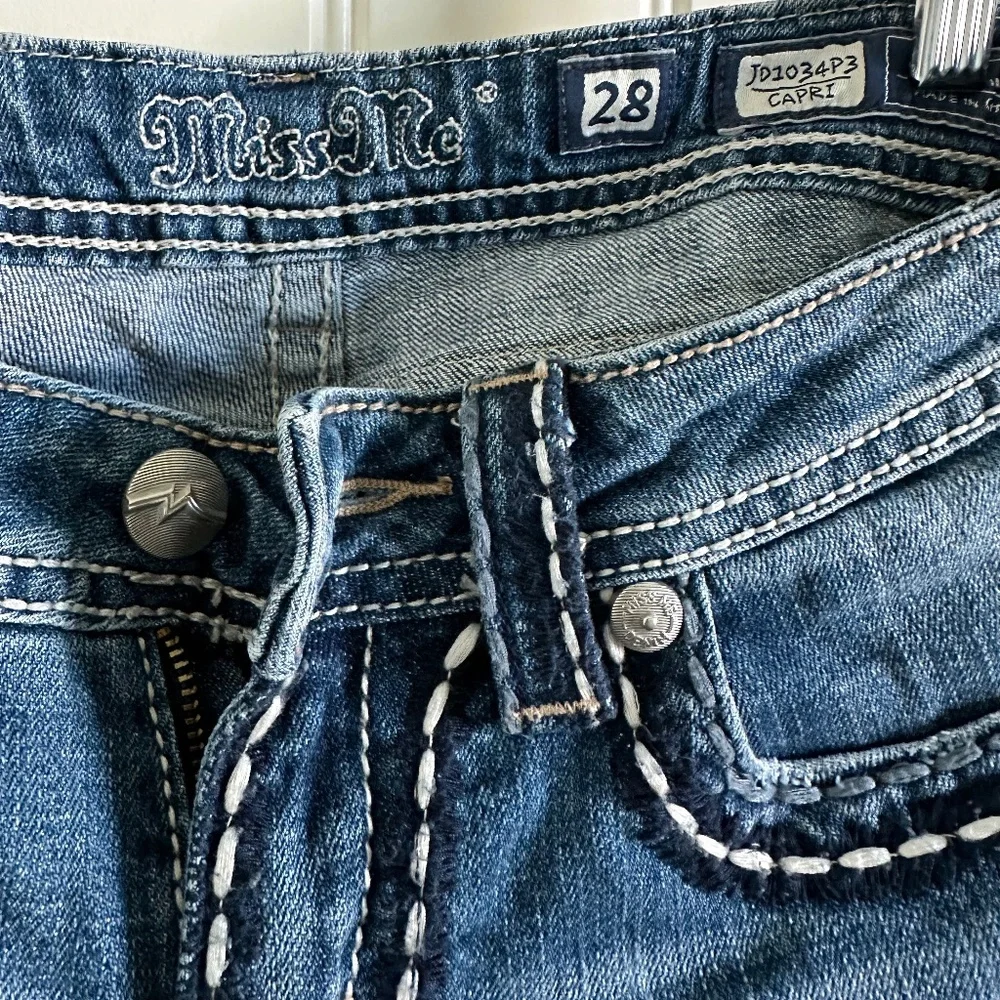 Miss Me Capri Jeans JD1034P3 size 28 - Picture 5 of 5